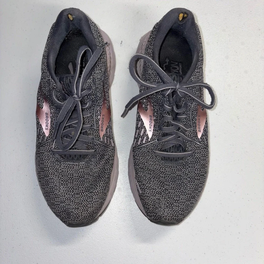 Brooks Adrenaline GTS 21 Womens Running Shoes Grey Rose Gold Size 8.5